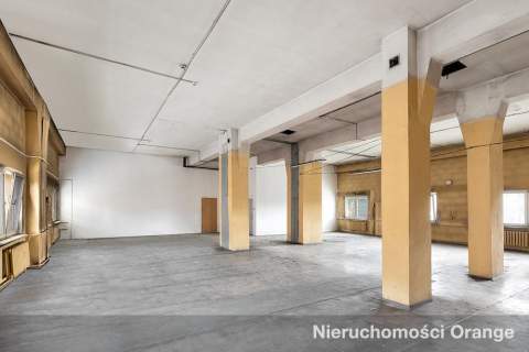 Budynek pod mieszkania, 6 km od centrum Katowic.