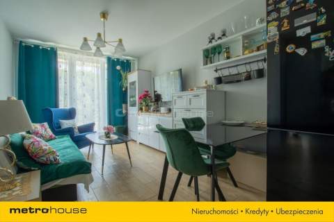 Mieszkanie 2 pokojowe w Brwinowie balkon, garaż