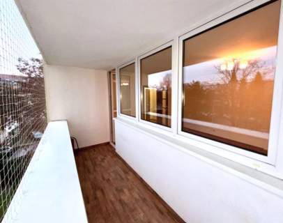 Canaletta/pełen rozkład/balkon/loggia/piwnica