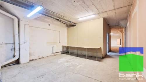 Górna - ogrzewany magazyn o pow. 200 m2