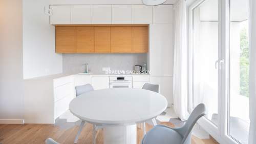 Nowoczesny apartament z tarasem w sercu Zabłocia