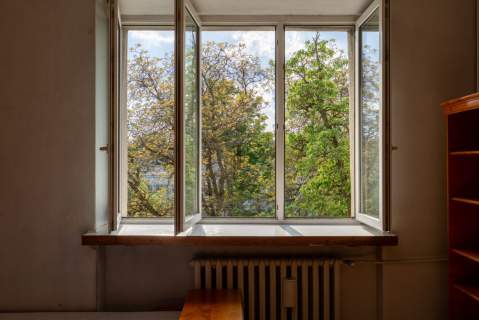 Park Arkadia Wysokie Balkon Parkiet Metro