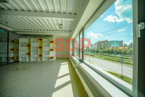 Przestronne biuro typu studio 196,5 m2 z antresolą, Wrocław