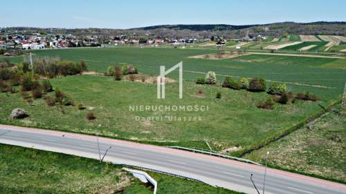 DZIAŁKA INWESTYCYJNA- JASŁO UL. MEBLOWA -57 AR