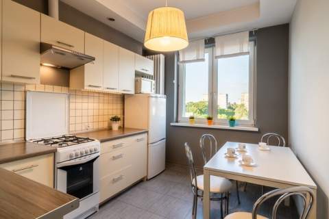 2 pokoje z balkonem w Centrum, Kopcińskiego 37