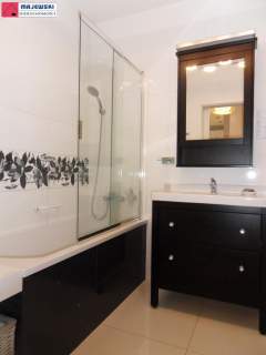 Wieliczka os.Szymanowskiego Apartament 2pok42m2 2500zł