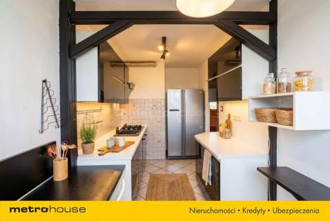 3 pok./ Kuźniki/ duży balkon/ jasne