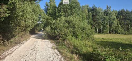 Dom oraz budynek gospodarczy , na działce 2,3ha , sprzedam ....