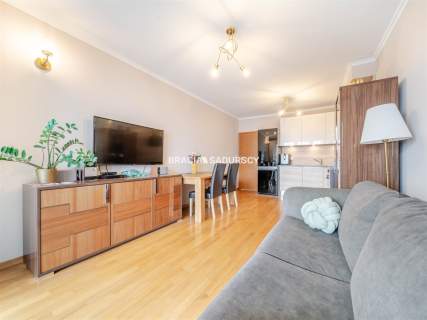 Nowoczesny apartamentowiec w centrum miasta