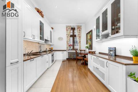 Apartament, Krupnicza 7