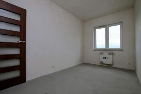 ostatnie piętro, stan deweloperski, balkon