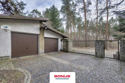 Dom na sprzedaż Łomianki 322m2