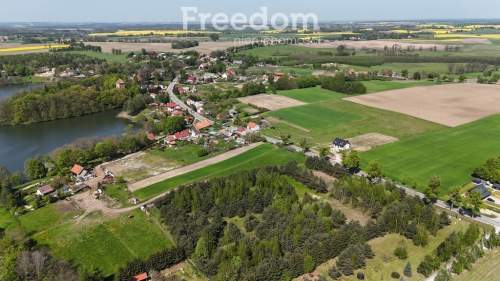 Działka marzeń przy jeziorach   cisza i natura 