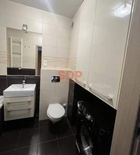 2-stronne mieszkanie, zamykanym garaż, duży balkon