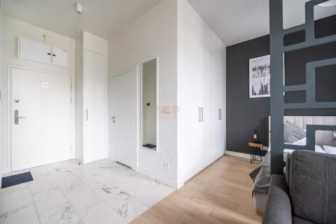 Stare miasto, studio, 39 m2. Premium
