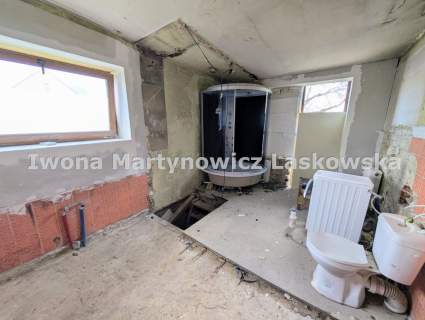 Mały dom na 7 - arowej działce, 3 pokoje - Ścinawa