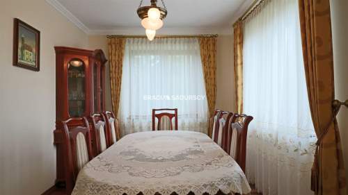 Gustowny dom rezydencyjny