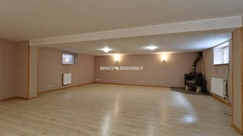 Duży dom 631 m 1,76 ha potencjał inwestycyjny