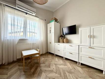 Osobna kuchnia/Klimatyzacja/Balkon 9m2/ Piwnica 7m