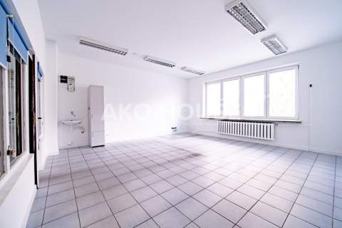 LOKAL USŁUGOWY 33,9 m2 centrum Sienkiewicza