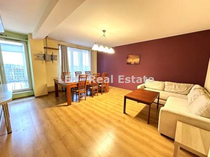 Apartament 83 m2 w ścisłym centrum Pruszkowa.