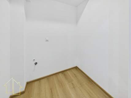 Nowe mieszkanie, 2 pokoje, miejsce w garażu, 1 piętro - do w