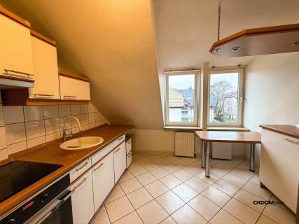 3 pokoje mieszkanie 77m plus garaż Baranówek