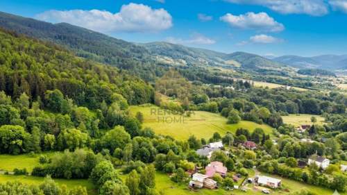 Urokliwa działka w górach z piękną panoramą gór