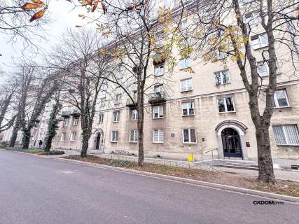 Klimatyczna kawalerka 34,1 m w kamienicy
