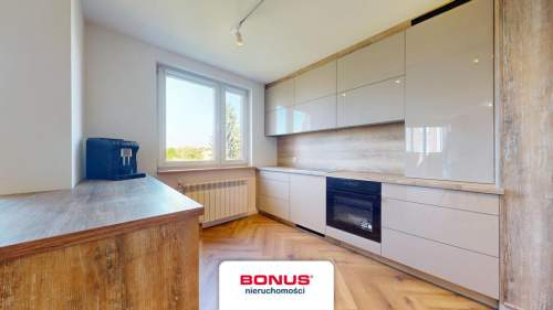 3 pokojowe z balkonem i garażem