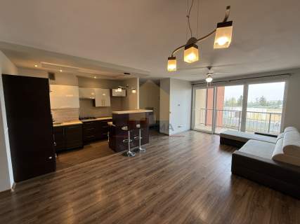 Apartament 82m2 / 3 pokoje / 2012r. budowy
