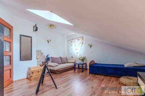 Dwupoziomowy apartament z ogrodem - osiedle Wólki