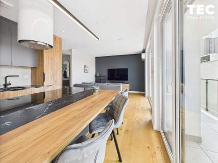 Dom przy Filharmonii Opolska 10 duży balkon