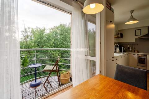 2 pok/ balkon/klimatyzacja/ ul. Borkowska