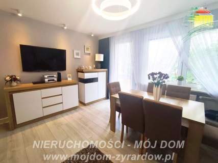 Funkcjonalne, zadbane M-4 na 1 piętrze.