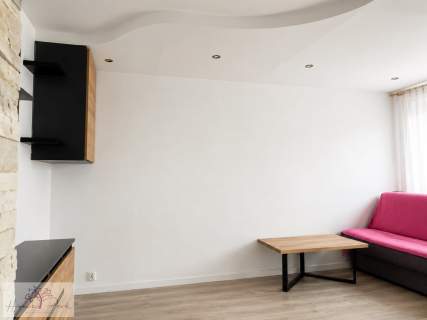 2 pokoje, pełen rozkład z balkonem 36 m 2 piętro