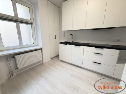 2 POKOJE W CENTRUM JEŻYC/ WAWRZYNIAKA PO LIFTINGU