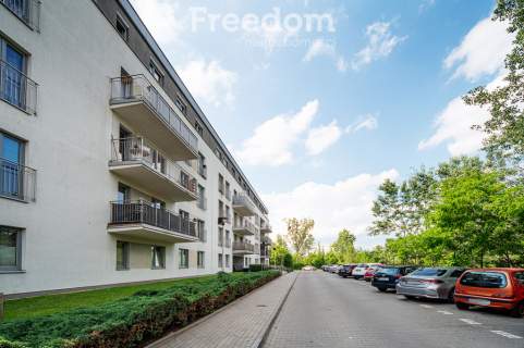Przestronne 4 pokoje z ogródkiem przy lesie
