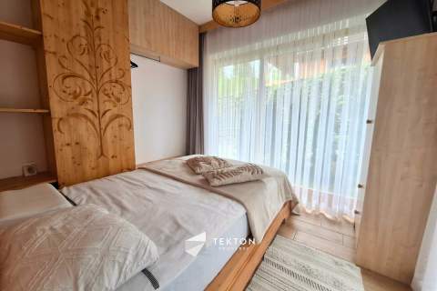 Wyposażony apartament z tarasem i garażem