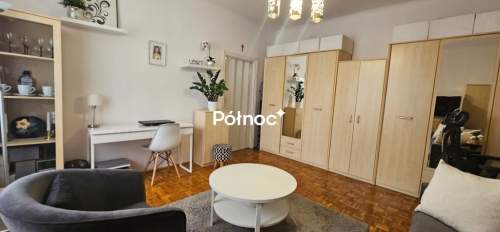 Mieszkanie na pierwszym piętrze w centrum