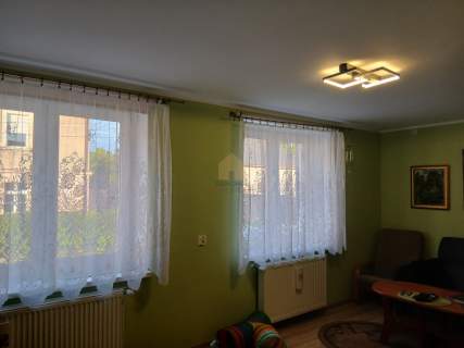 Mieszkanie 2 pokoje na parterze do zamieszkania