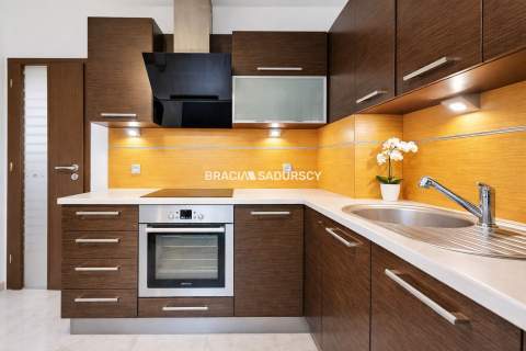 50m2, nowe budownictwo ul. Radzikowskiego