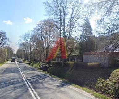 Boczna , spokojna ulica w Zabierzowie
