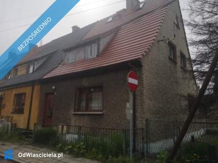 Sprzedaż 1/2 udziału w prawie własności do lokalu mieszkalny...