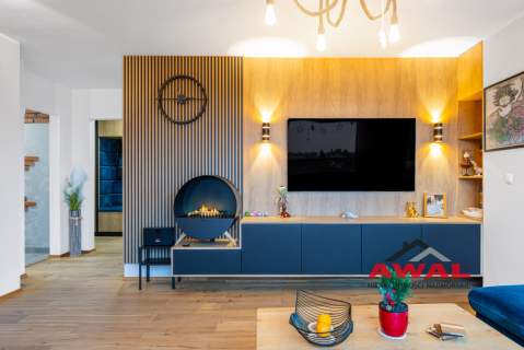 słoneczny apartament 180 m od linii brzegowej