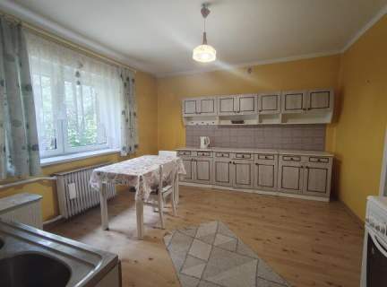 Funkcjonalny dom z potencjałem blisko centrum Radlina