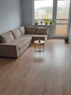 4-pokojowe 66 m balkon piwnica