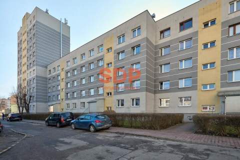 3-pokojowe mieszkanie z balkonem Przynależna piwnica