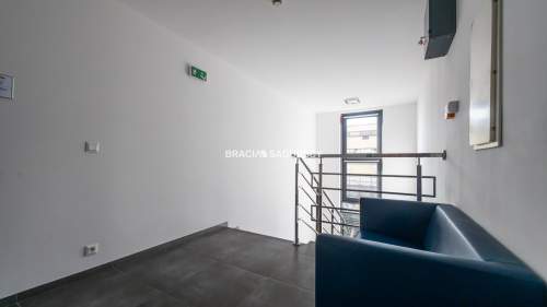 Bronowice, 217m2 biur parking
