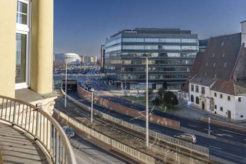 Lokal Biurowy 370 m2 Oławska